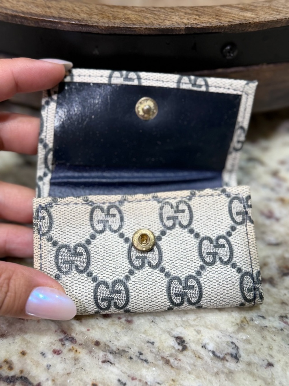 Vintage Gucci Canvas Monogram Wallet, makeup bag & Pouches - Picture 13 of 16